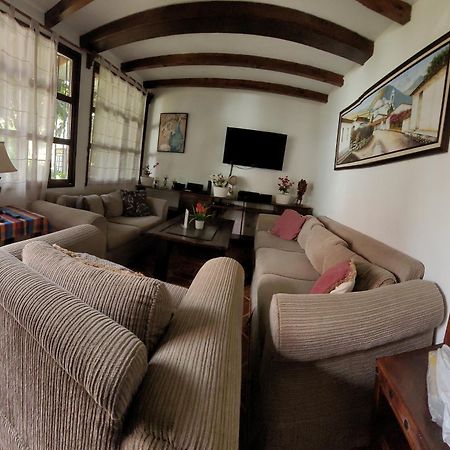 Villas Santa Ana-Ricardo Antigua Екстериор снимка