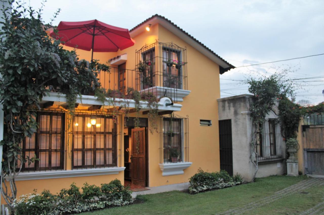 Villas Santa Ana-Ricardo Antigua Екстериор снимка
